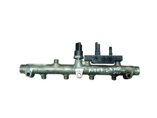 топливная рампа Peugeot 807 1 поколение 2004, 2.2 л., дизель