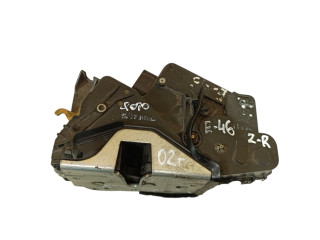 замок двери задней правой BMW 3 серия E46 2002