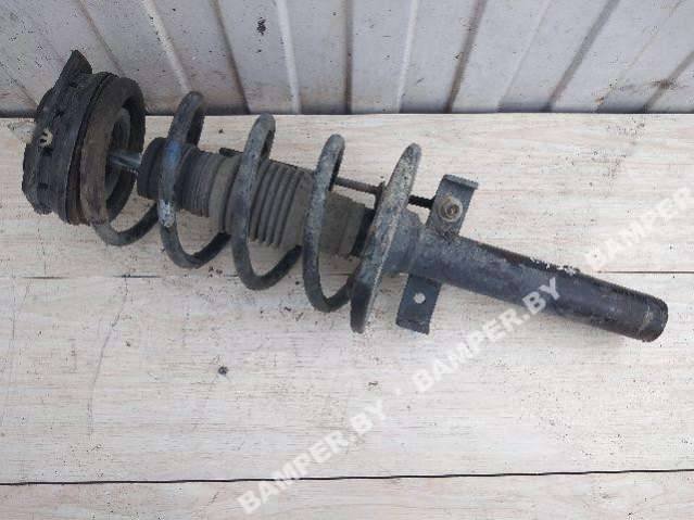 стойка передняя левая Renault Laguna 3 поколение 2009, DCi, DCi - фото №1