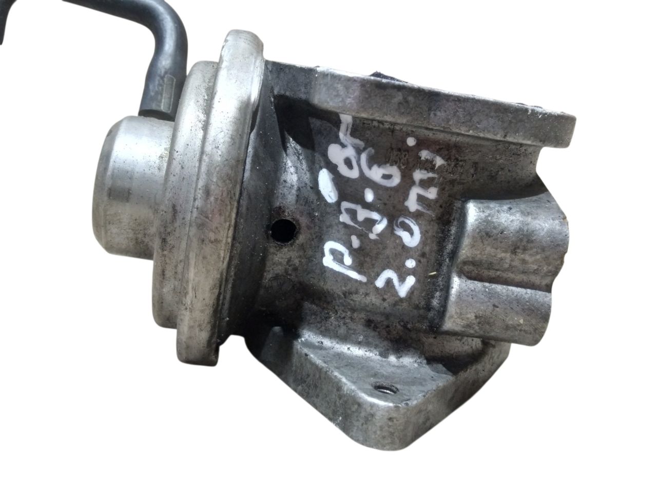 клапан EGR Volkswagen Passat B6 2008, 2.0 л., дизель - фото №1