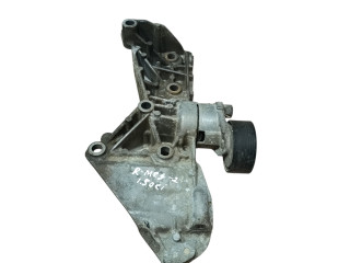 кронштейн генератора Renault Megane 2 поколение [рестайлинг] 2008, 1.5 л., дизель