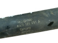 патрубок (трубопровод, шланг) Audi 80 8C/B4 1994, 1.9 л., дизель, 8A0121051A - фото №2