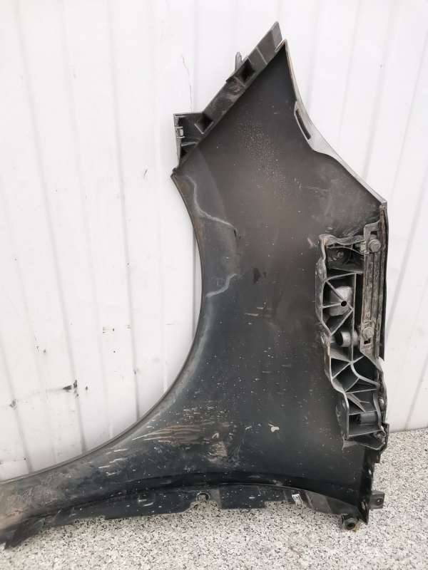 крыло переднее правое Renault Scenic 3 поколение 2009, DCi, DCi, хетчбэк 5 дв. - фото №1