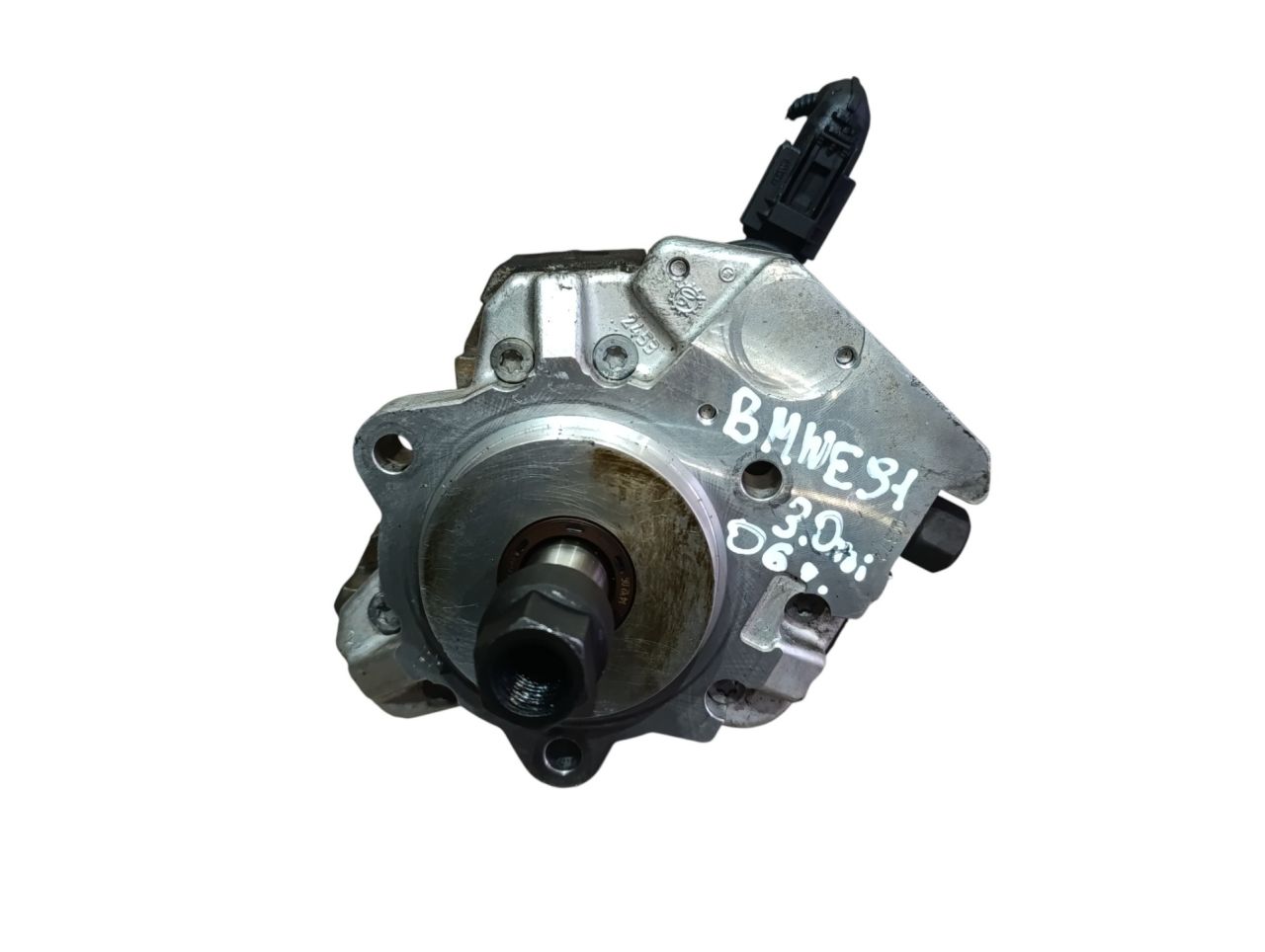 ТНВД BMW 3 серия E90/E91/E92/E93 2006, 3.0 л., дизель, 0445010146 - фото №1