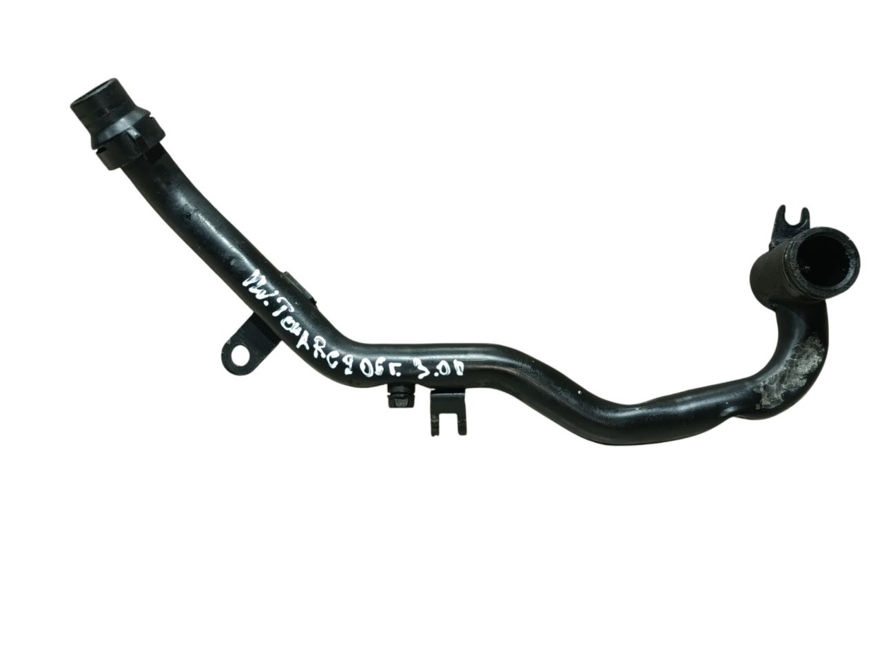 трубка охлаждающей жидкости Volkswagen Touareg 1 поколение 2006, 3.0 л., дизель - фото №1