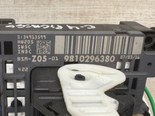 блок предохранителей Citroen C4 Picasso 2 поколение 2016, 9810296380
