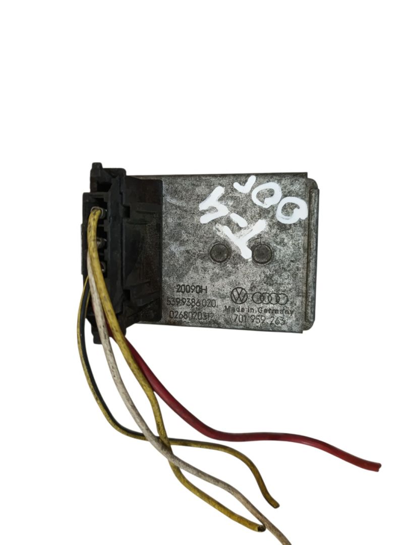 сопротивление печки Volkswagen Transporter T4 2000 - фото №1