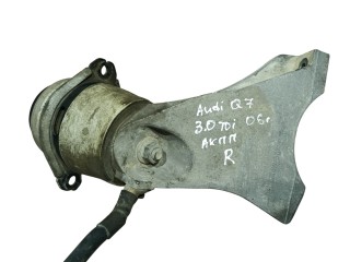 подушка крепления двигателя Audi Q7 4L 2006, 3.0 л., дизель, АКПП