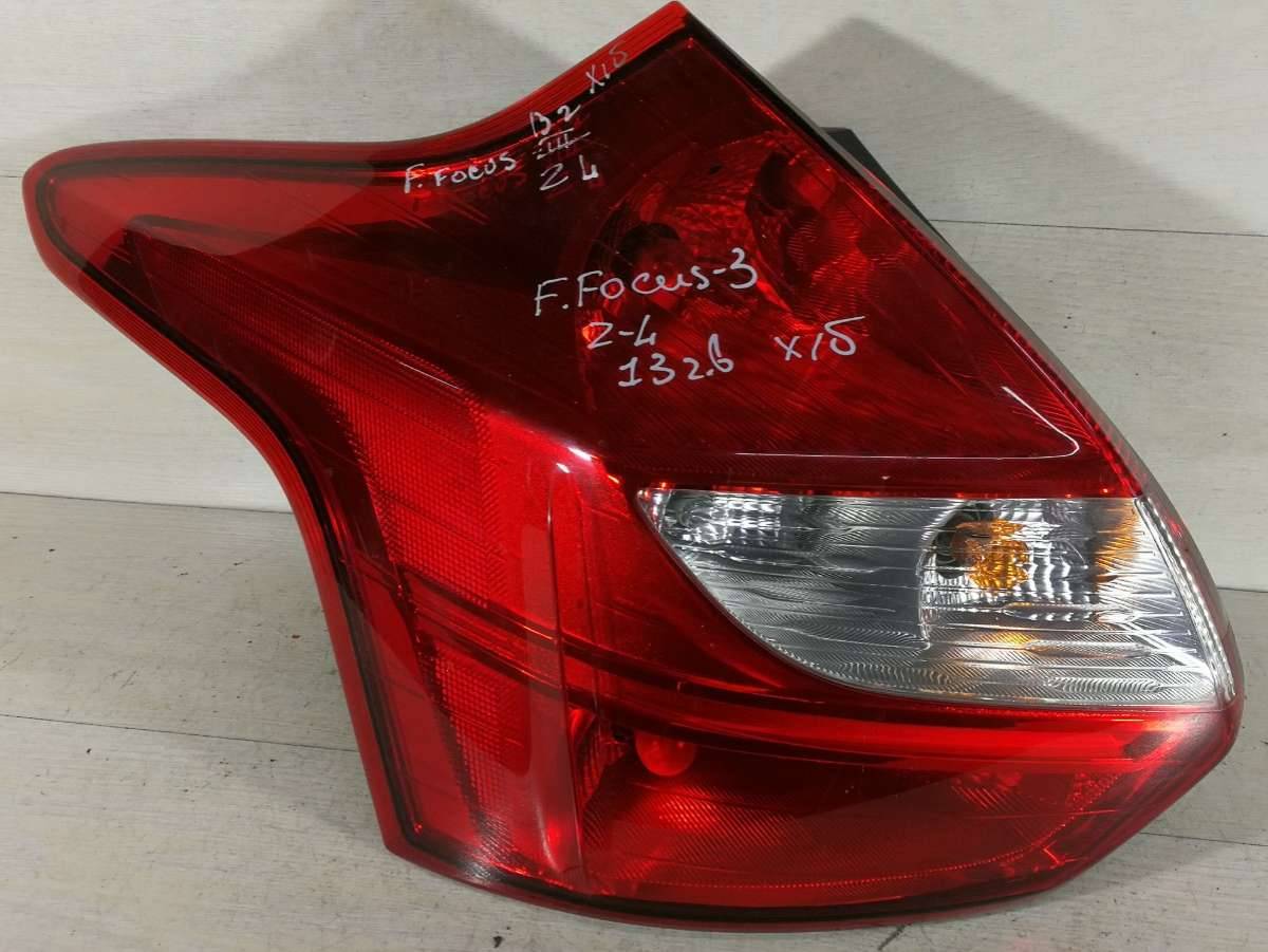 фонарь задний левый Ford Focus 3 поколение 2013, хетчбэк 5 дв. - фото №1