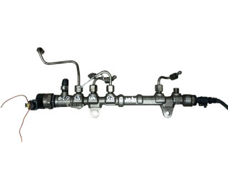 топливная рампа Opel Corsa D 2007, 1.3 л., дизель