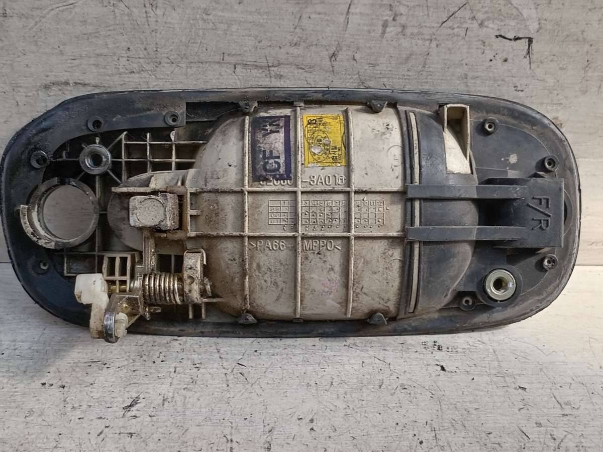 ручка наружная Hyundai Trajet 1 поколение 2003 - фото №1