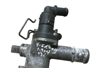 фланец (тройник) системы охлаждения Ford Galaxy 1 поколение 1998, 1.9 л., дизель