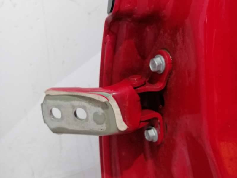 петля двери Citroen C1 1 поколение 2005, 1.0 л., бензин, хетчбэк 5 дв. - фото №1