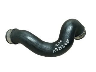 патрубок интеркулера Mercedes-Benz C-Класс W203/S203/CL203 2002, 2.2 л., дизель