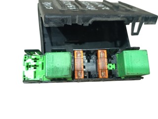 блок предохранителей Citroen Xsara Picasso 1 поколение 2001, 2.0 л., дизель