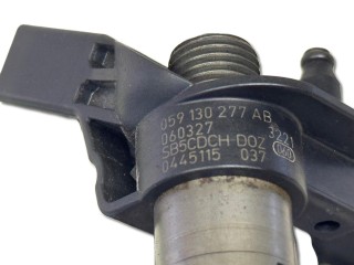 форсунка Audi Q7 4L 2008, 3.0 л., дизель, 0445115037