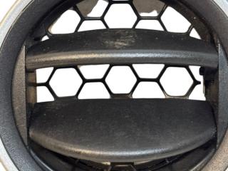 дефлектор обдува салона Volkswagen Amarok 1 поколение 2H 2011