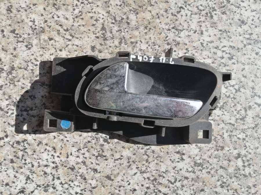 ручка внутренняя передняя левая Peugeot 407 1 поколение 2005, 2.0 л., i, бензин, универсал - фото №1