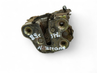 замок двери передней левой Nissan Terrano WD21 1989