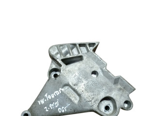 кронштейн двигателя Volkswagen Touran 1 поколение 2006, 2.0 л., дизель