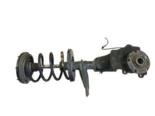 стойка передняя левая Audi A6 4A/C4 1997, 2.5 л., дизель