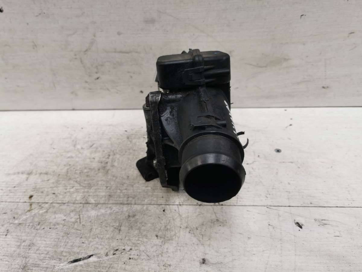 заслонка дроссельная Citroen C5 2 поколение 2010, 1.6 л., HDi, дизель - фото №1