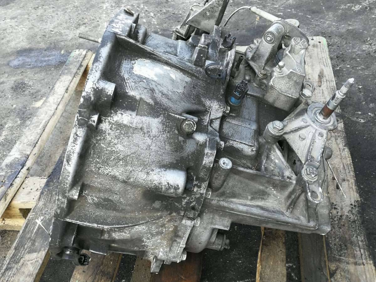 КПП механическая (МКПП) Renault Scenic 2 поколение 2006, 1.9 л., DCi, дизель, ND0008 - фото №1
