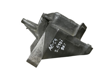 кронштейн гидроусилителя Audi A6 4A/C4 1996, 2.5 л., дизель