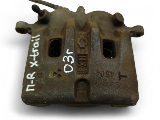 суппорт передний правый Nissan X-Trail T30 2003