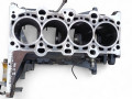 блок цилиндров BMW 3 серия E46 1999, 2.0 л., дизель, 204D4 - фото №2