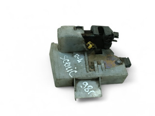 замок двери передней левой Renault Scenic 1 поколение 1998