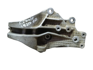 кронштейн полуоси Fiat Doblo 1 поколение 2005, 1.9 л., дизель