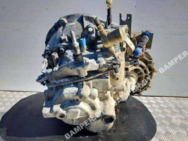 КПП механическая (МКПП) Renault Megane 2 поколение 2004, DCi, DCi - фото №1