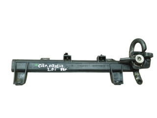 топливная рампа Citroen Xantia 1 поколение 1998, 2.0 л., бензин