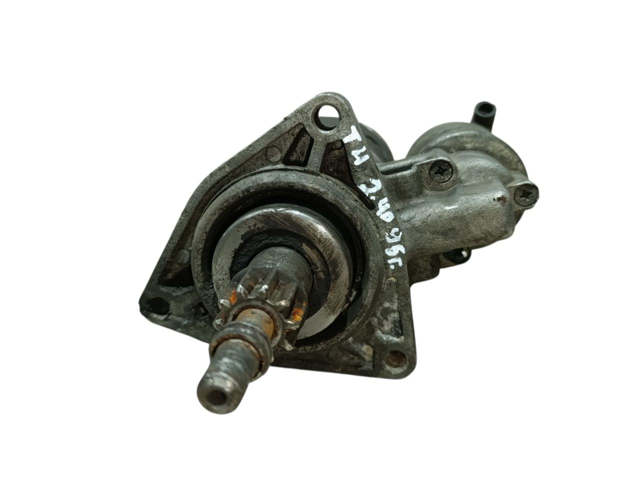 стартер Volkswagen Transporter T4 1995, 2.4 л., дизель - фото №1