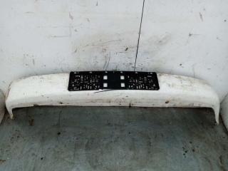 бампер передний Volkswagen Polo 3 поколение 1995, 1.2 л., бензин, хетчбэк 5 дв.