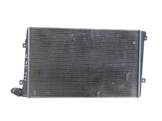 радиатор (основной) Volkswagen Passat B6 2007, 1.9 л., дизель