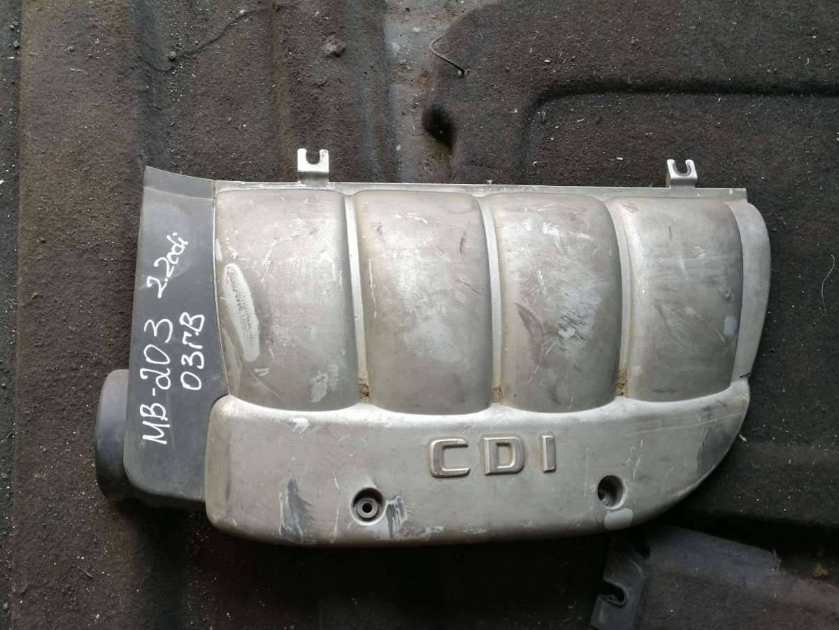 декоративная крышка двигателя Mercedes-Benz C-Класс W203/S203/CL203 2003 - фото №1
