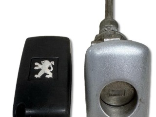 личинка дверного замка Peugeot 407 1 поколение 2005