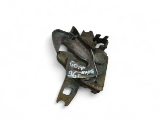 замок капота Volkswagen Golf 3 поколение 1996