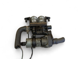 кран отопителя (печки) BMW 5 серия E39 2000, 2.5 л., дизель, 8374994