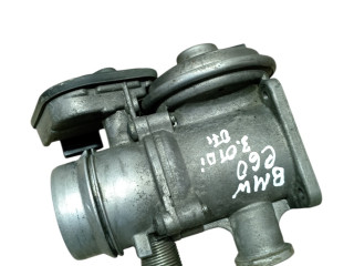 заслонка дроссельная BMW 5 серия E60/E61 2007, 3.0 л., дизель