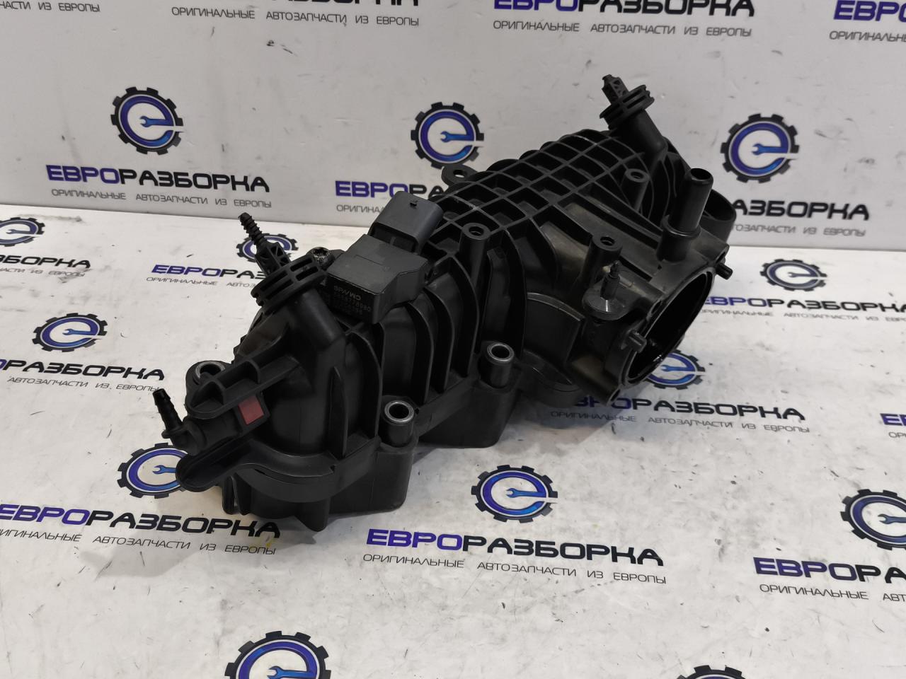 коллектор впускной Volvo XC40 1 поколение 2020, 1.5 л., бензин, denim blue, полный привод, правый руль, 32257849 - фото №1