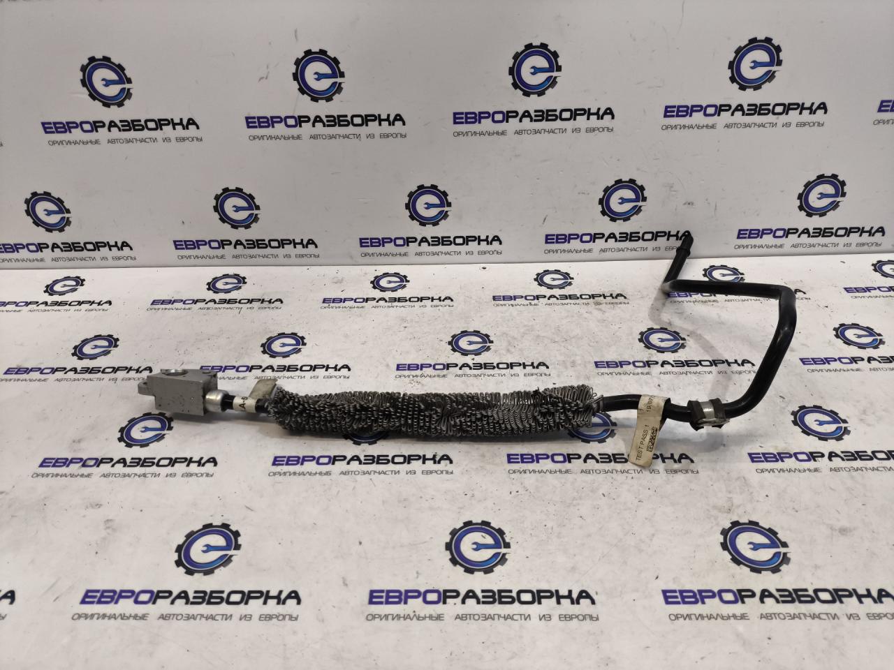 радиатор дополнительный системы охлаждения Land Rover Range Rover Sport 2 поколение L494 2017, 3.0 л., дизель, АКПП, передний привод, правый руль, FPLA5G488AA, LR062128 - фото №1