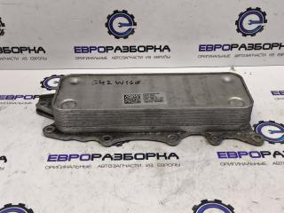 радиатор масляный Mercedes-Benz M-Класс W166 2013, 3.0 л., CDi, дизель, АКПП, передний привод, A6421800165