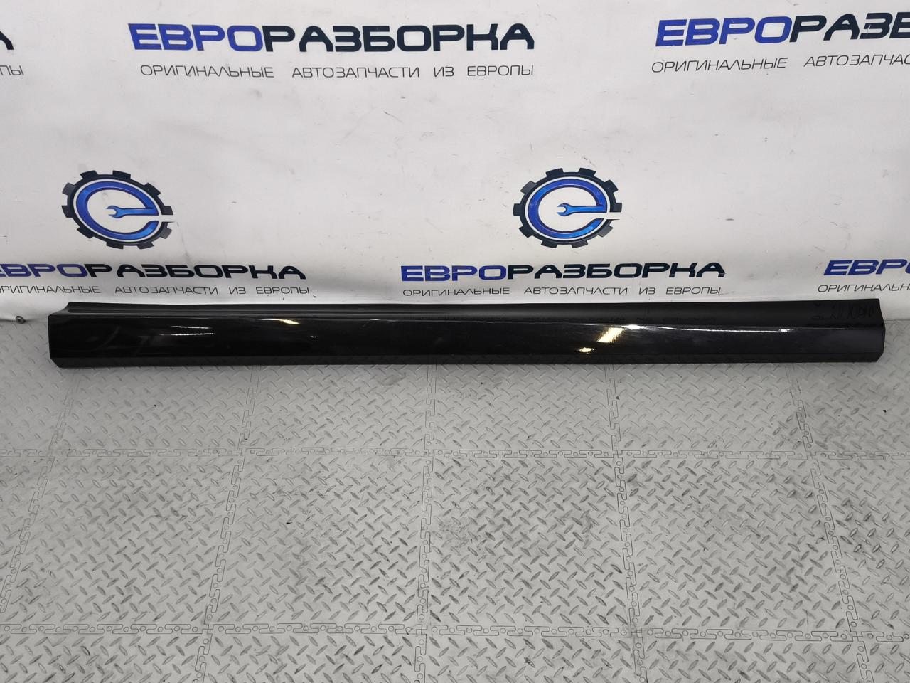 молдинг двери передней правой BMW X3 G01 2019, 2.0 л., B48 B20 A, бензин, АКПП, 475 black-sapphire metallic, полный привод, правый руль, 8064794, 8064794 - фото №1