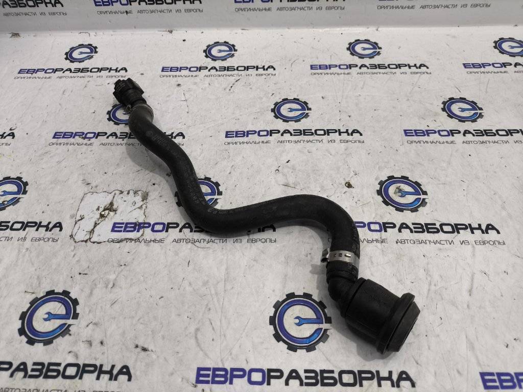 трубка вакуумная Audi Q7 4M 2018, 3.0 л., дизель, АКПП, полный привод, правый руль, 4M0611931AR, 4M0611931BF - фото №1