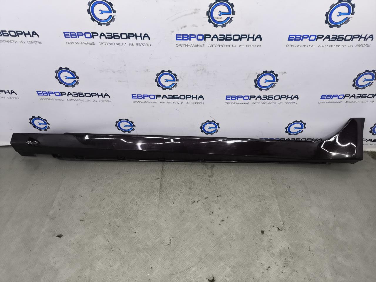 накладка на порог Jaguar XJ 4 поколение X351 2010, 3.0 л., дизель, АКПП, передний привод, AW93F10609A, AW93F311851A01, C2D6567XXX, AW93F10609AC0XXX, C2D14804XXX, AW93F10609AD0XXX, C2D16648XXX, AW93F10609AE0XXX, C2D23557XXX, AW93F10609AF0XXX - фото №1