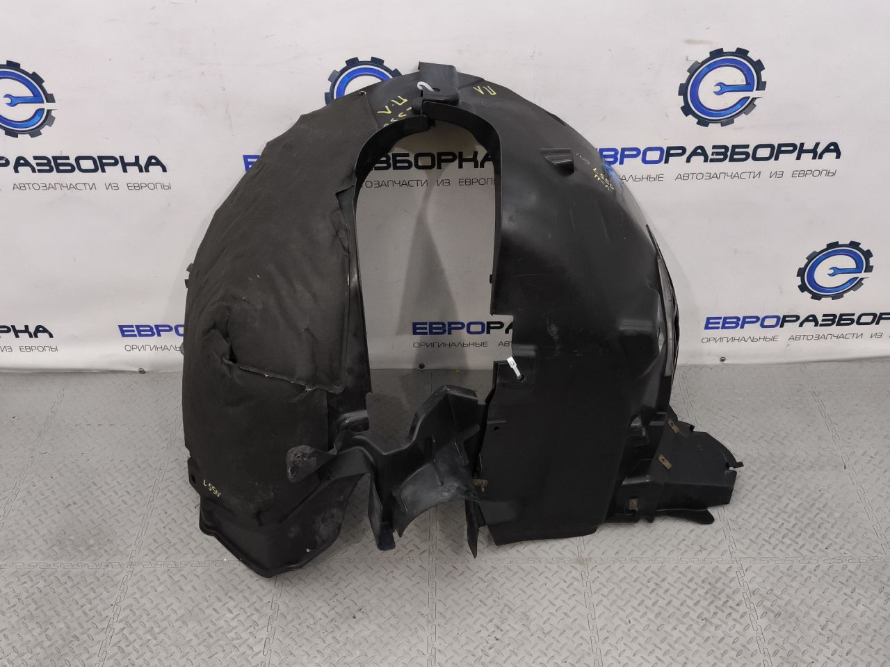 защита арок передняя левая (подкрылок) Land Rover Discovery Sport 1 поколение L550 2019, 2.0 л., дизель, АКПП, передний привод, HK7216A574AB, HK7216A579AB, LR096603 - фото №1