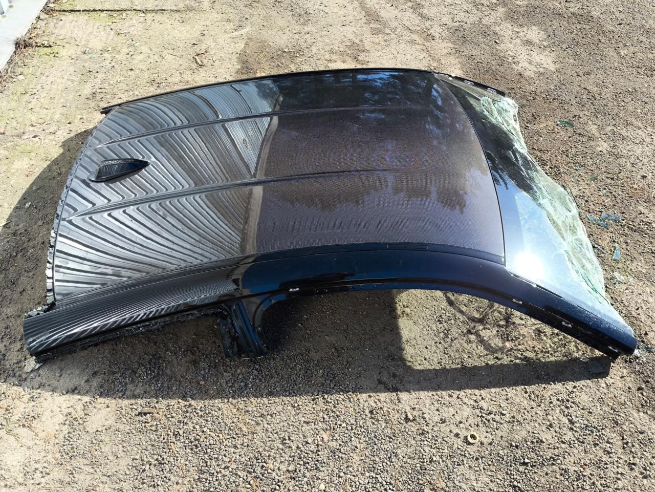 крыша BMW M4 G82 2024, 3.0 л., S58B30A, бензин, c4w skyscraper grau metallic, купе, полный привод, 51918084168, 8084168 - фото №1